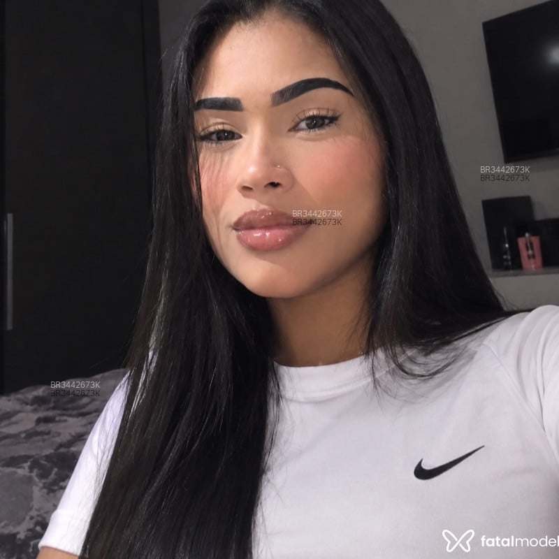 Acompanhante Yara Lins - Feed