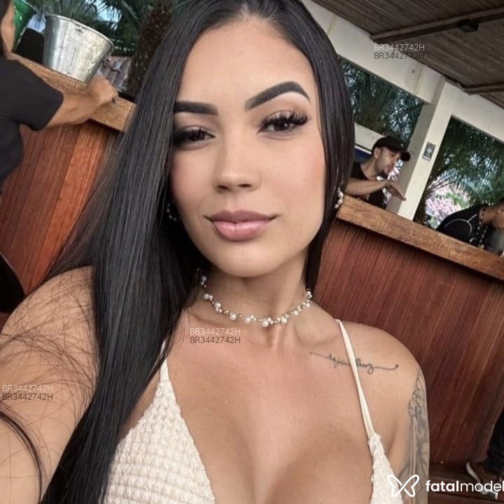 Acompanhante Larissa Novais - Feed