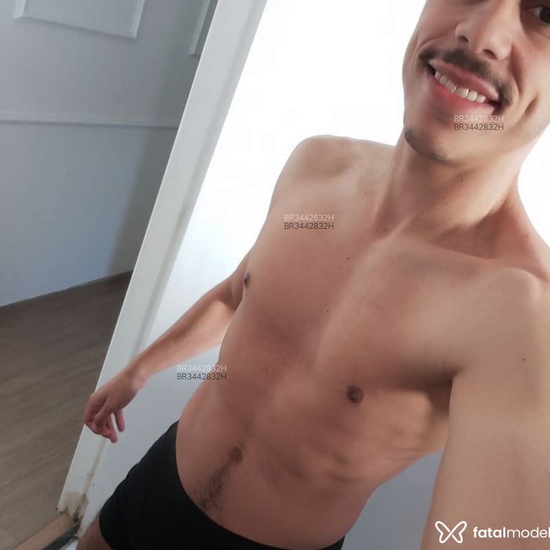 Acompanhante Carlos Alberto - Feed