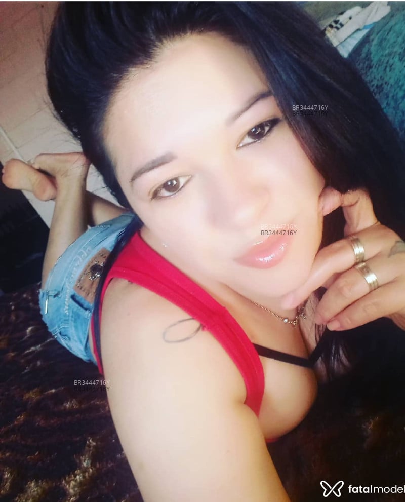 Acompanhante Cris Santos - Feed