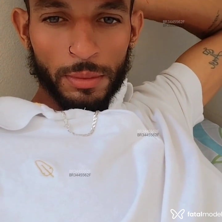 Acompanhante Diego - Feed