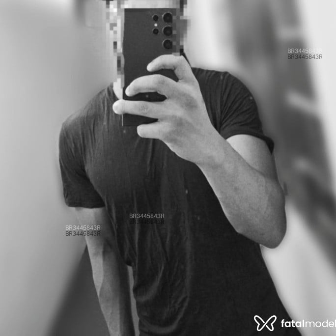 Acompanhante João - Feed