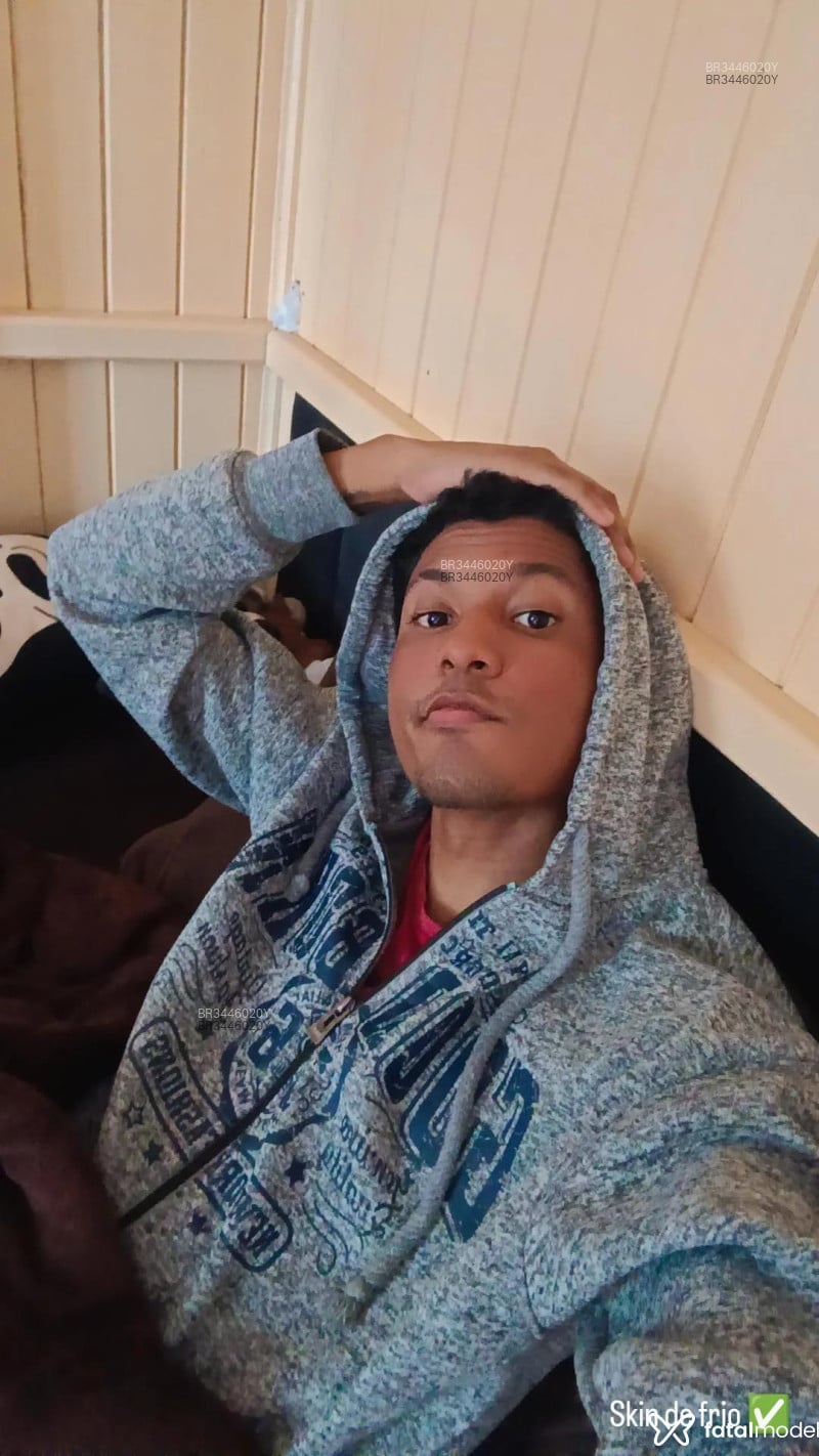 Acompanhante Juaum - Feed