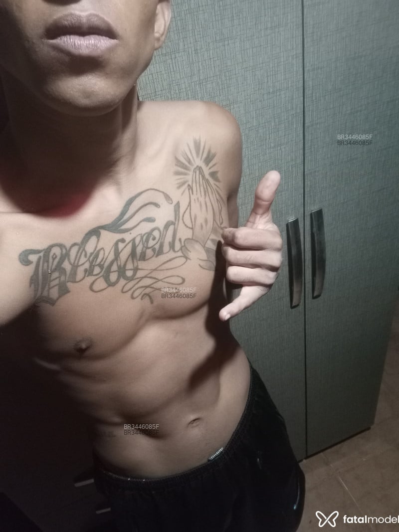 Acompanhante Rafael Oliveira - Feed