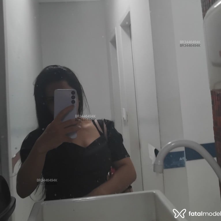 Acompanhante Fernanda - Feed