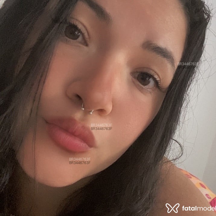 Acompanhante Kimberly - Feed