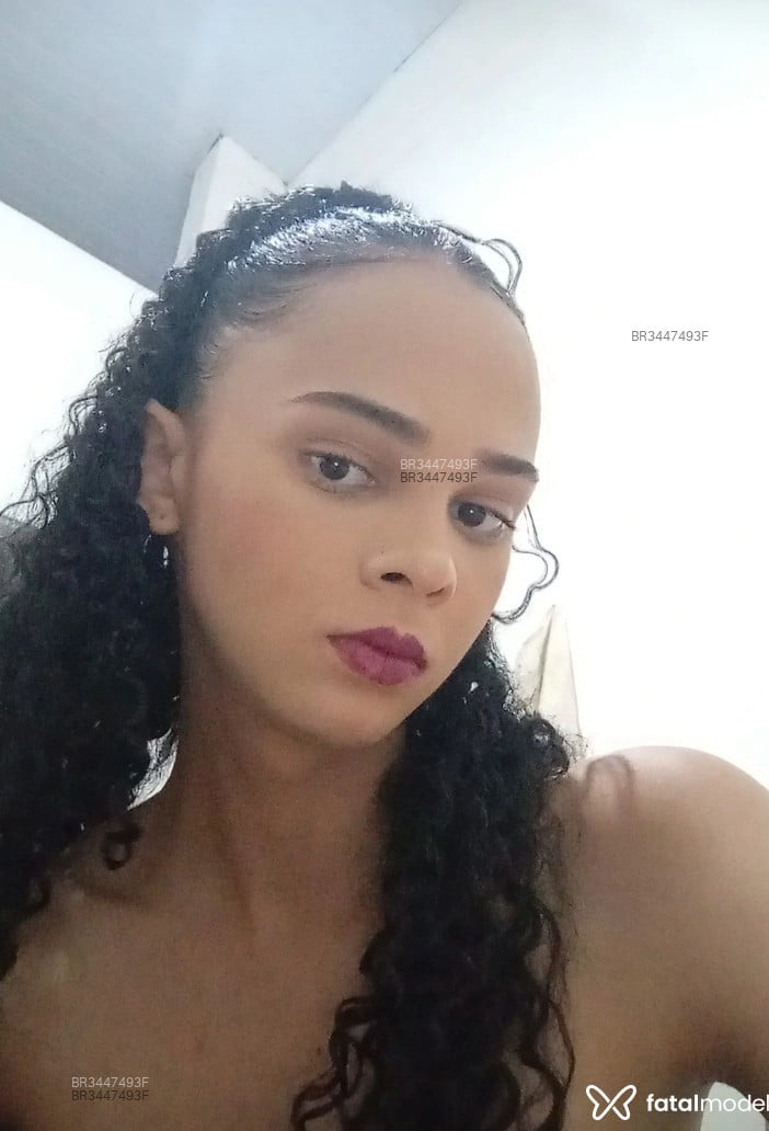 Acompanhante Layla - Feed