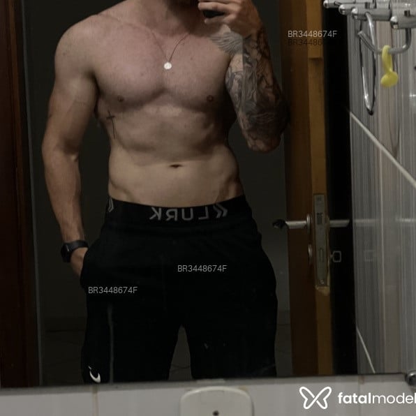 Acompanhante Felipe Tattoo - Feed
