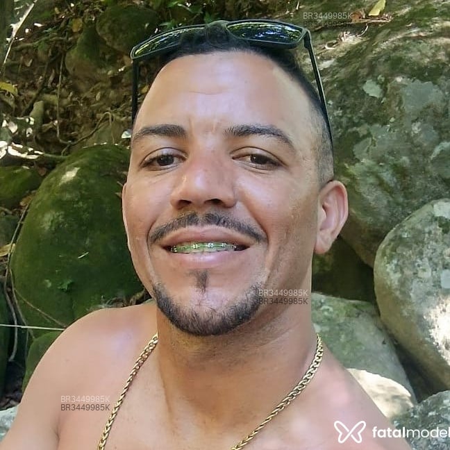 Acompanhante Nando - Feed