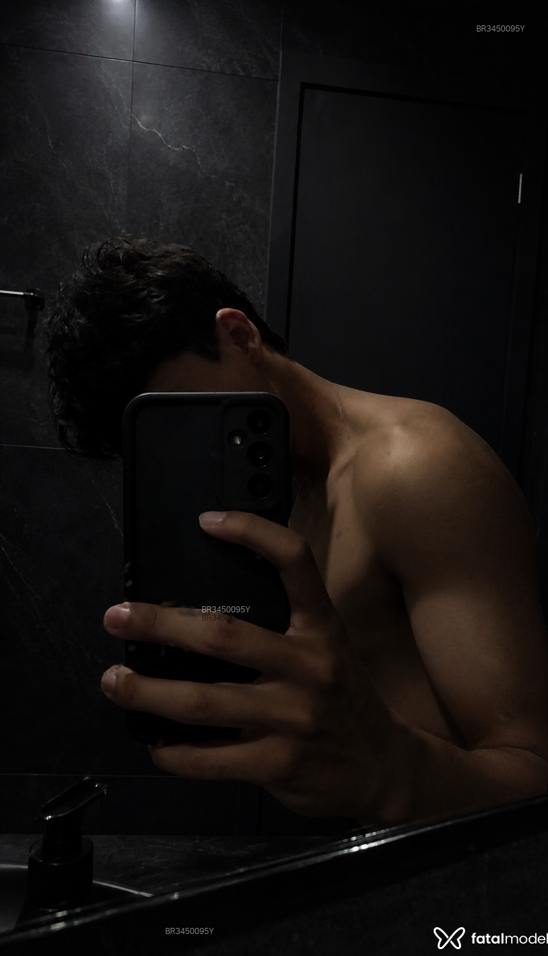 Acompanhante Igor Souza - Feed