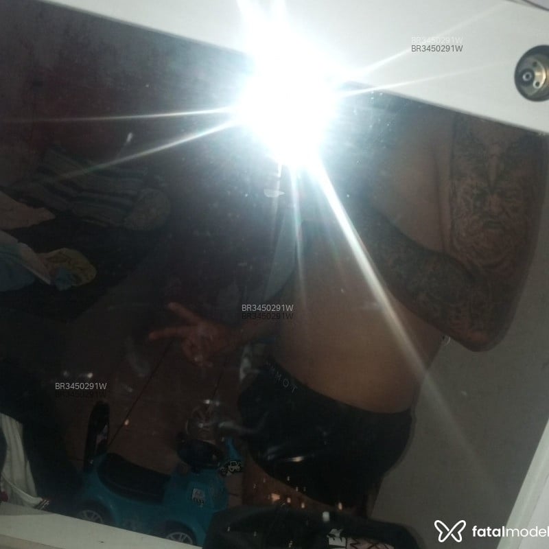 Acompanhante Abraão - Feed
