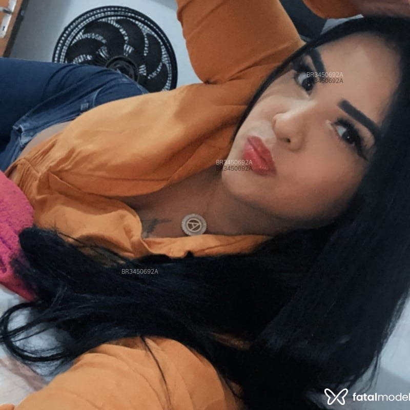 Acompanhante Mirela - Feed