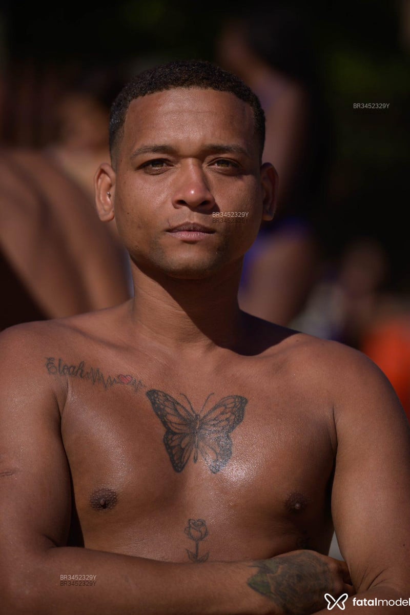 Acompanhante Diego - Feed
