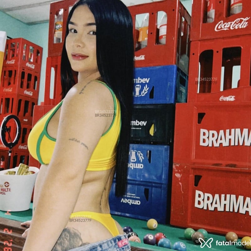 Acompanhante Larii - Feed