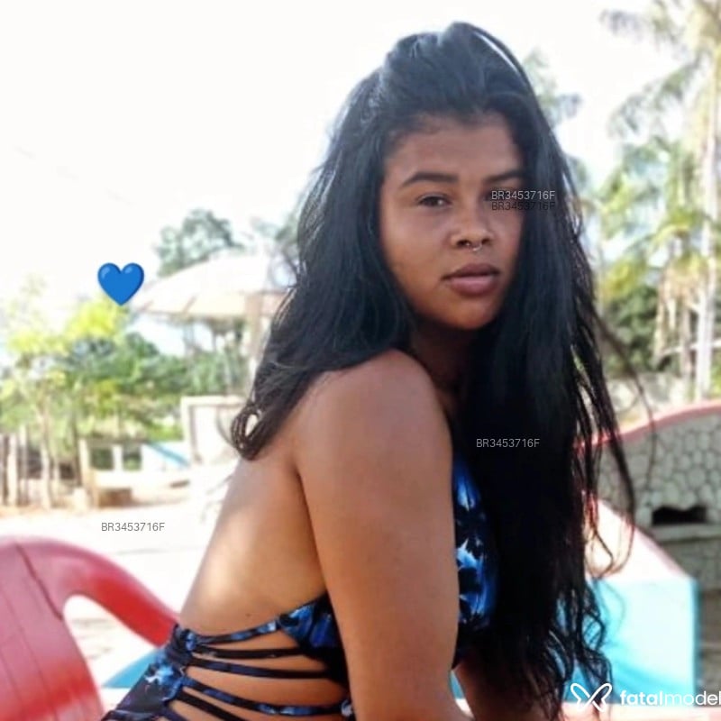 Acompanhante Hannah - Feed