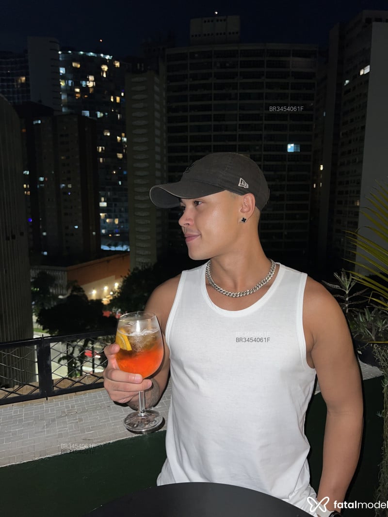 Acompanhante Caio Santos - Feed