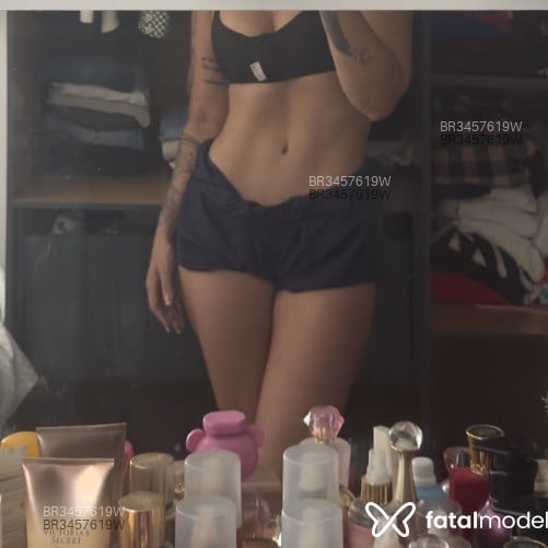 Acompanhante Priscila - Feed