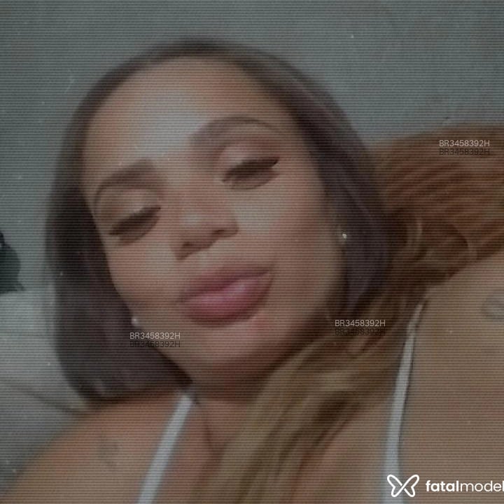Acompanhante Ingrid - Feed