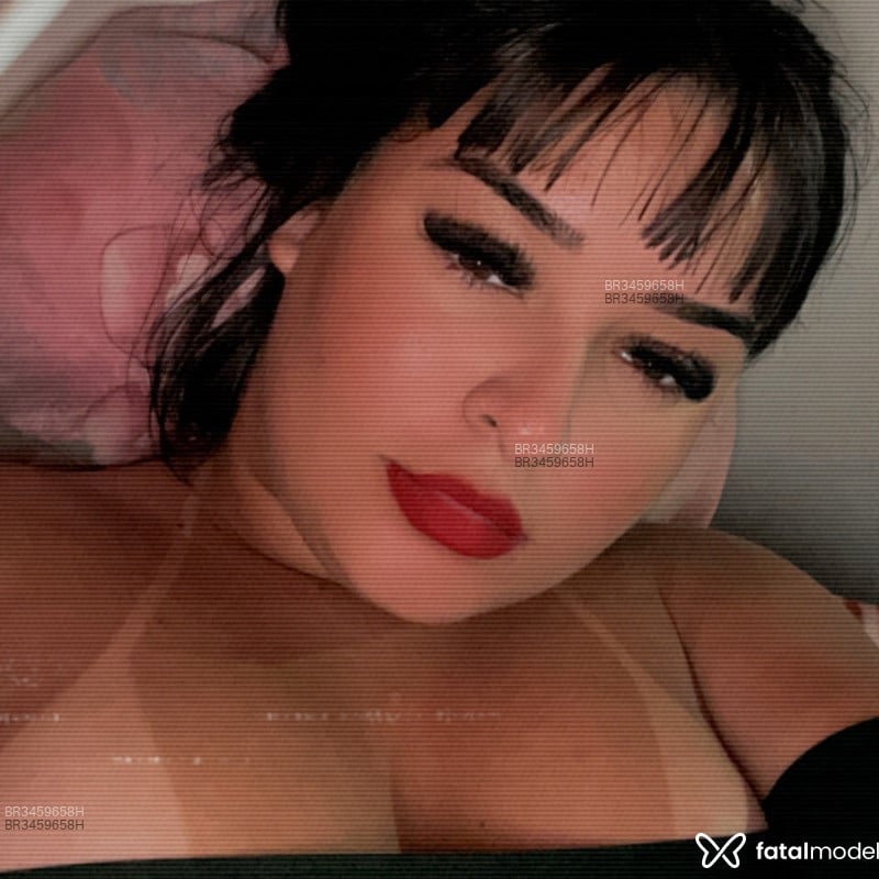 Acompanhante Vivih - Feed