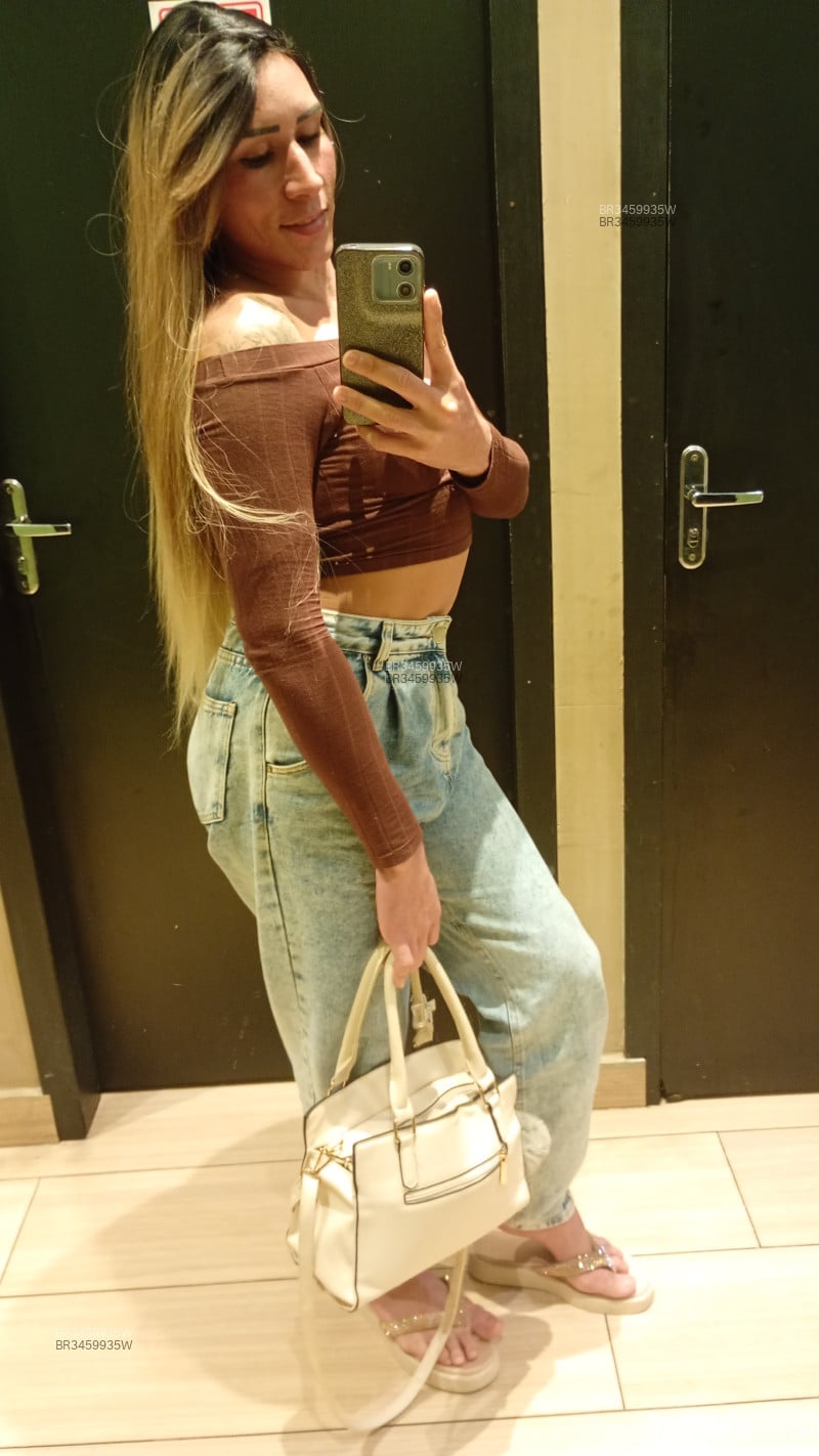 Acompanhante Sabrina - Feed