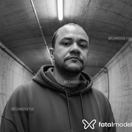 Acompanhante Vicente - Feed