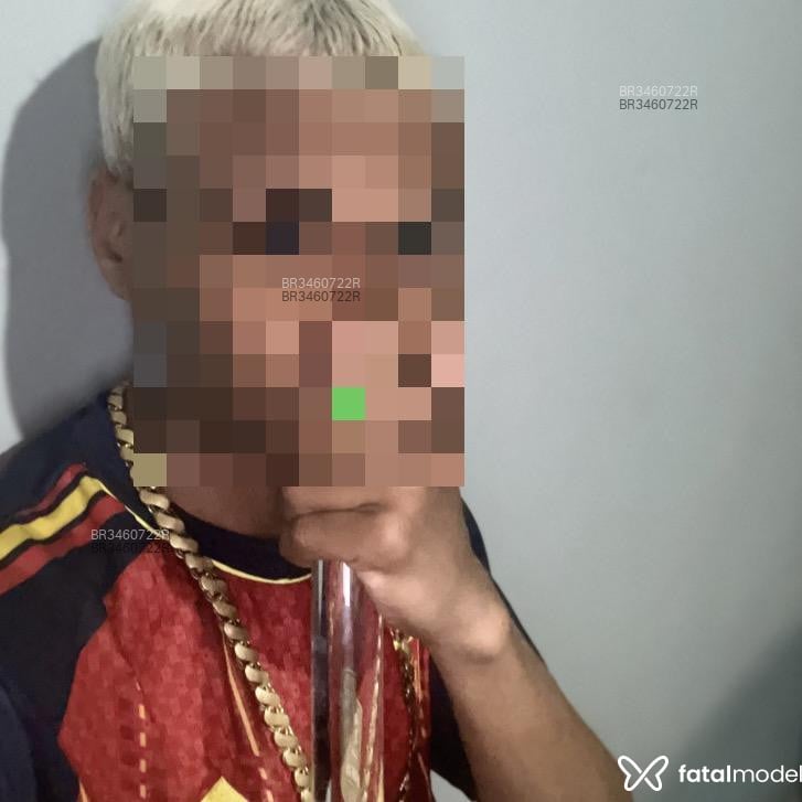 Acompanhante Pretinho - Feed