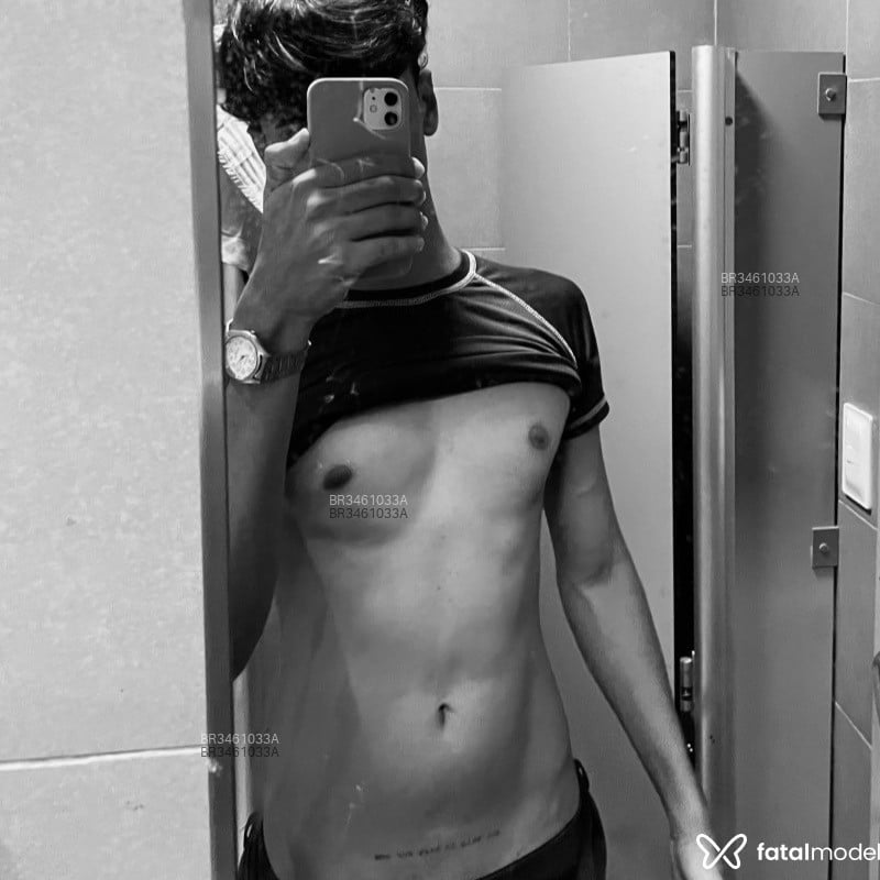 Acompanhante Pedro Silva - Feed