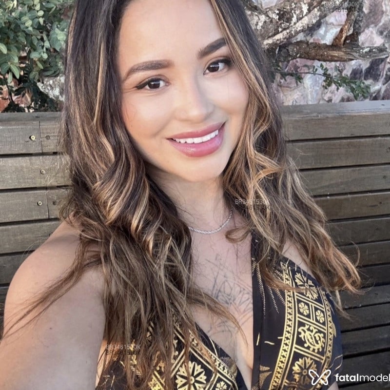 Acompanhante Camila - Feed