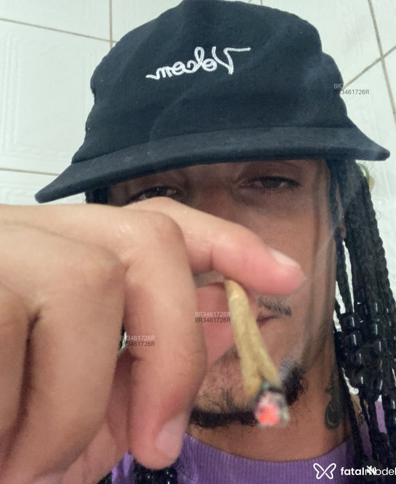 Acompanhante Rasta - Feed