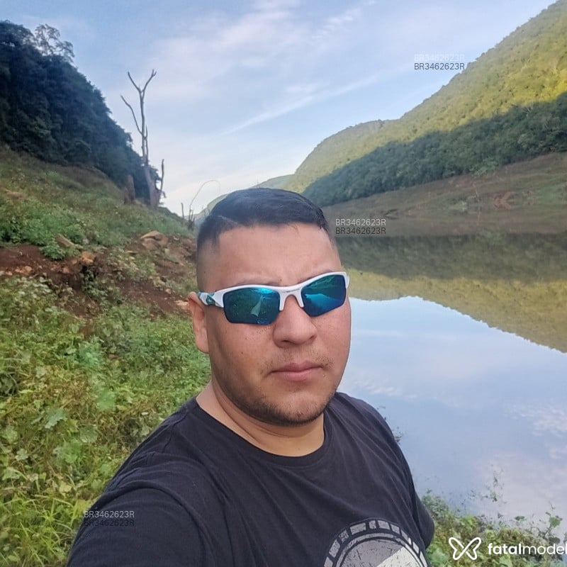 Acompanhante Vitor - Feed
