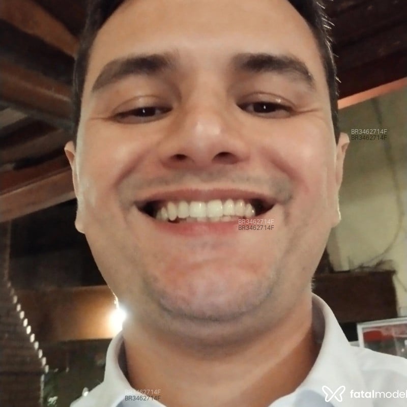 Acompanhante Kaká - Feed