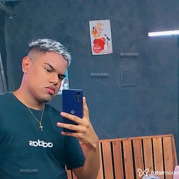 Acompanhante Felipe - Feed