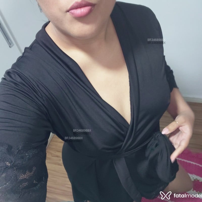 Acompanhante Morena - Feed