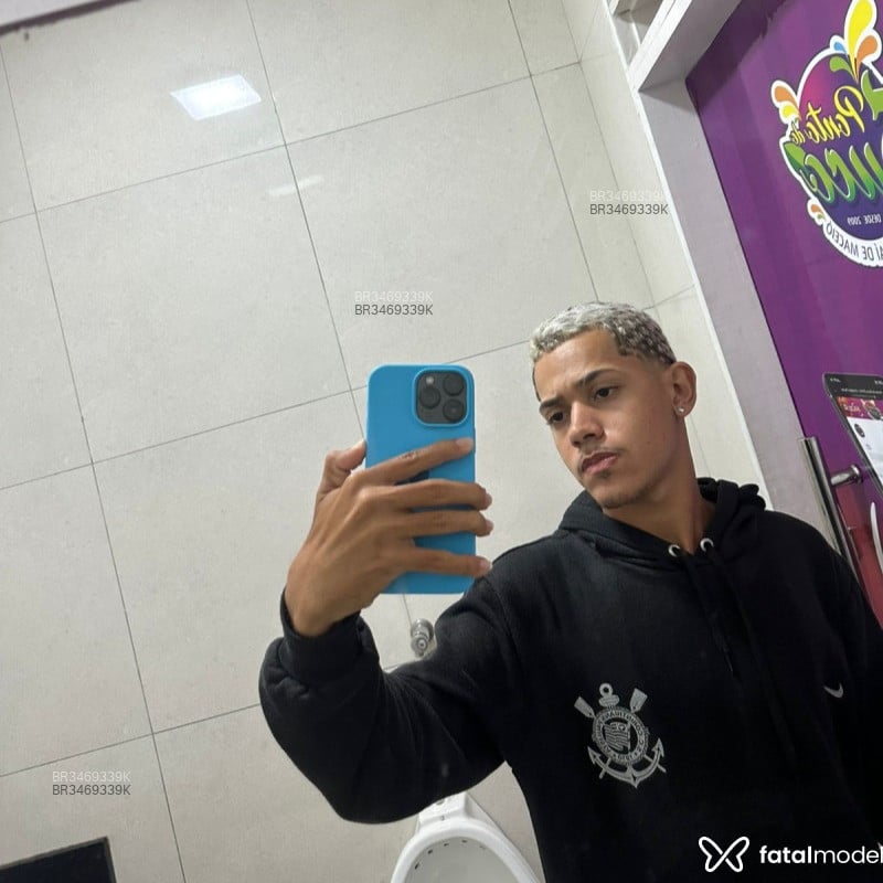 Acompanhante Carlos - Feed
