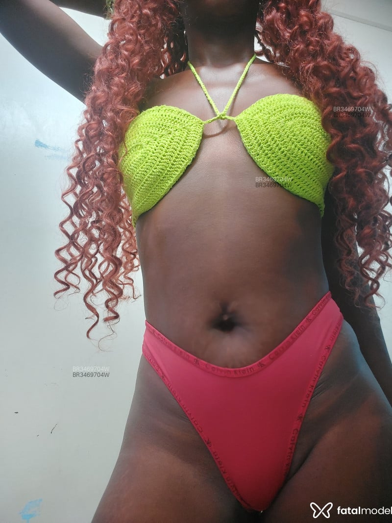 Acompanhante Jully Cardoso - Feed