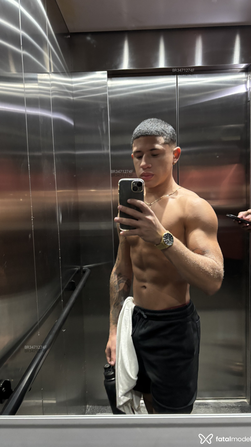 Acompanhante Gustavo Siqueira - Feed