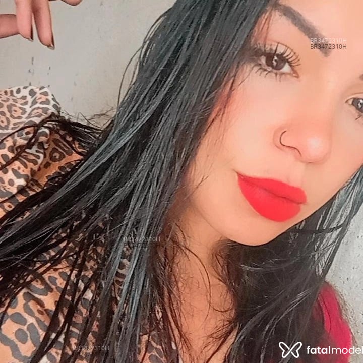 Acompanhante Emelli - Feed