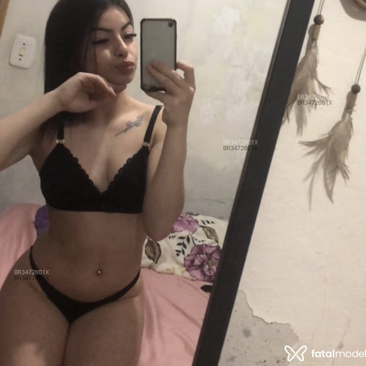 Acompanhante Letícia - Feed
