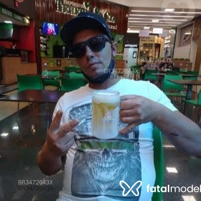 Acompanhante Amadeu - Feed
