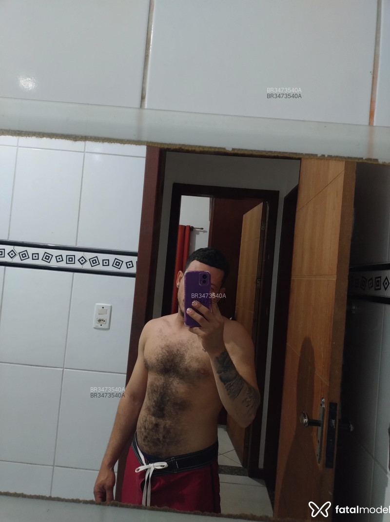 Acompanhante Russinho - Feed