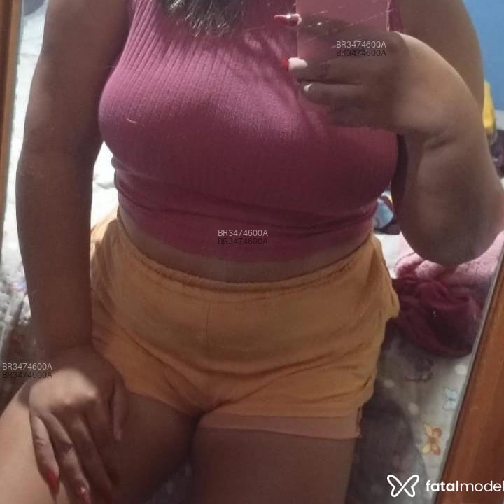 Acompanhante Morena - Feed