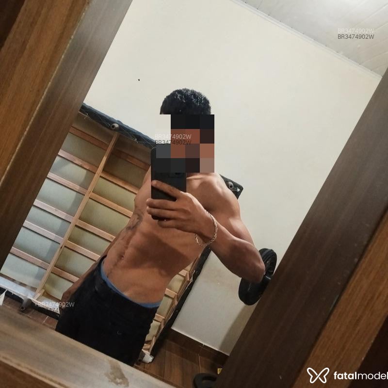 Acompanhante Dominic - Feed