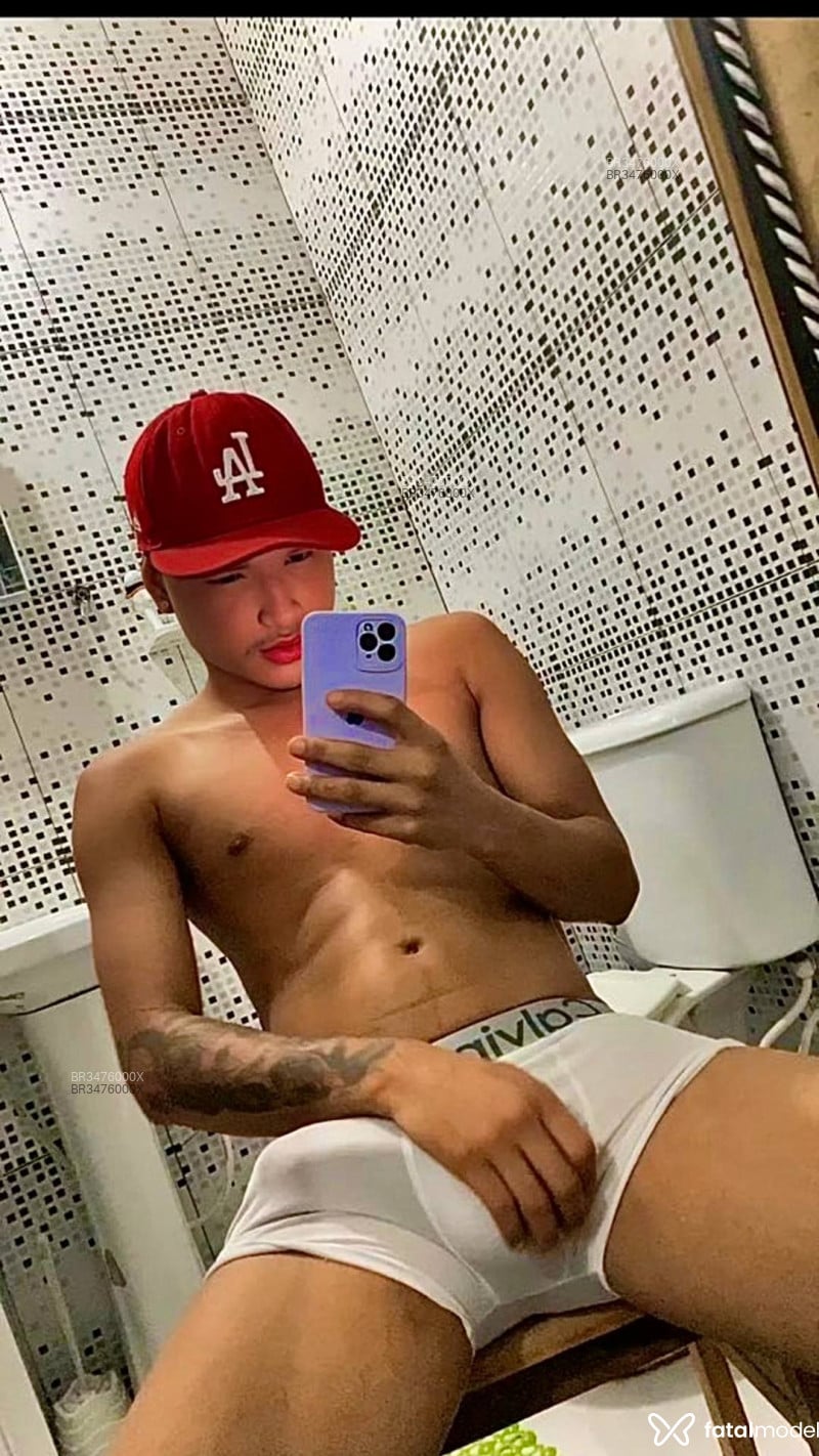 Acompanhante Javier - Feed