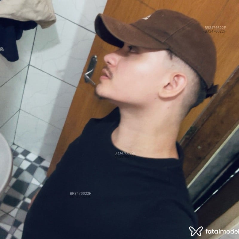 Acompanhante Yuri Banay - Feed