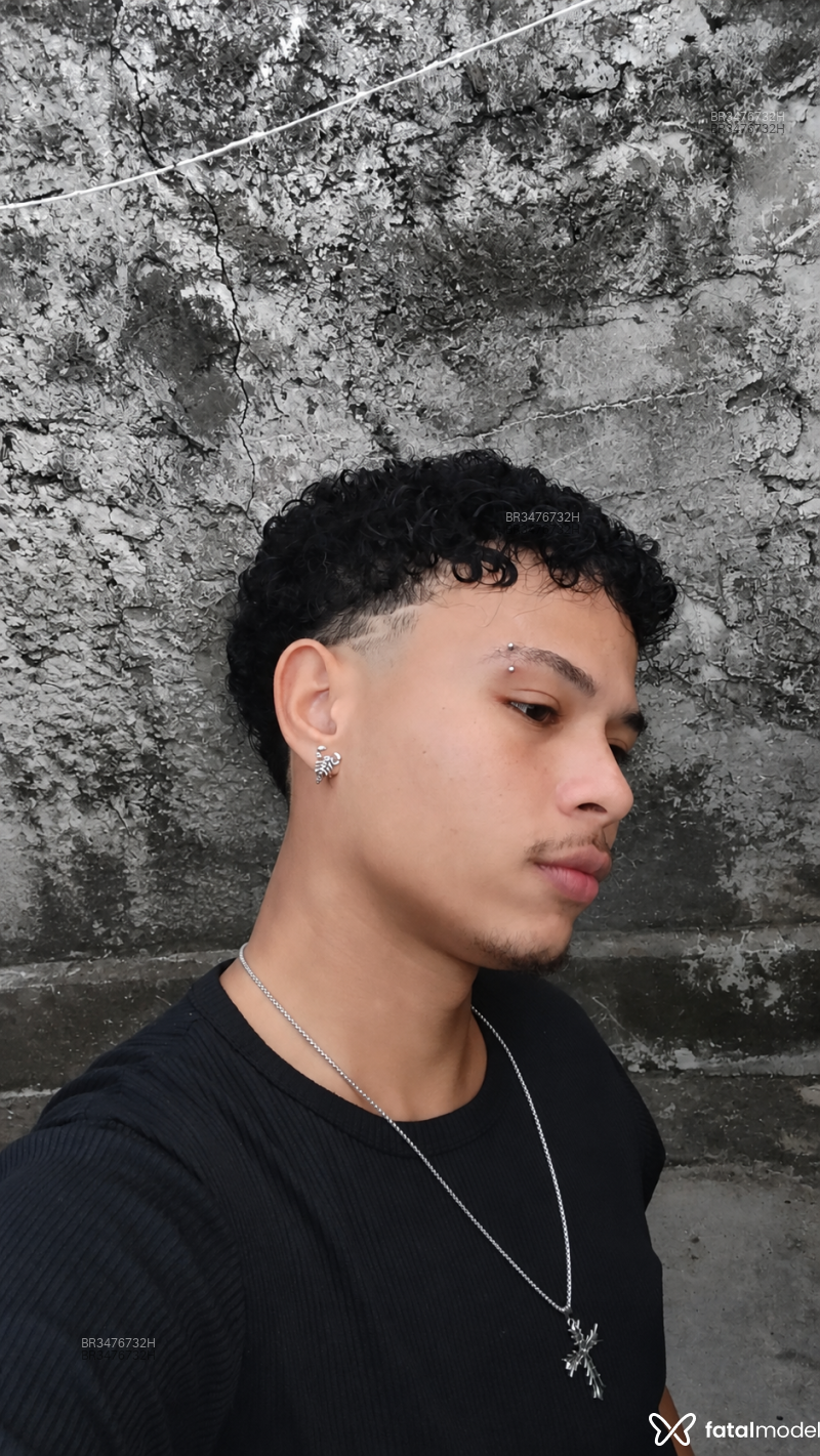 Acompanhante Matheus - Feed