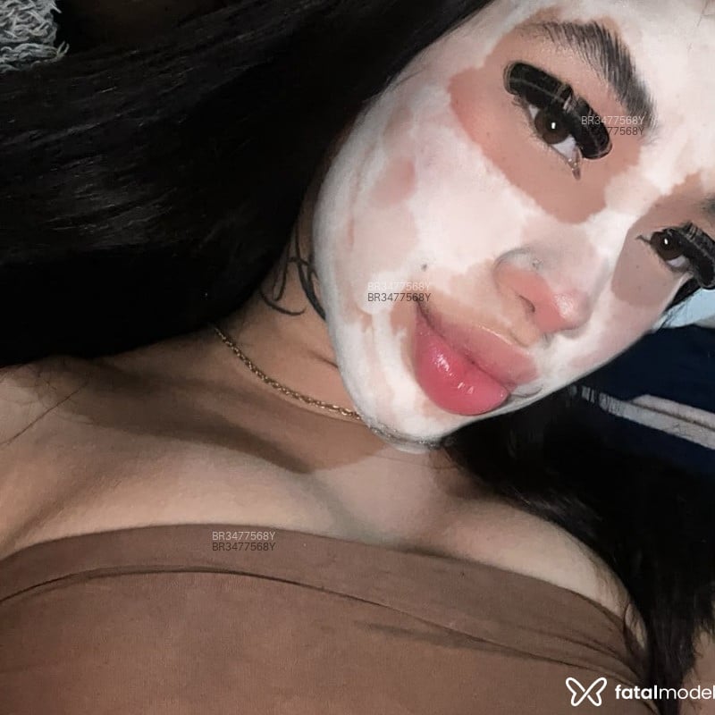 Acompanhante Camila - Feed