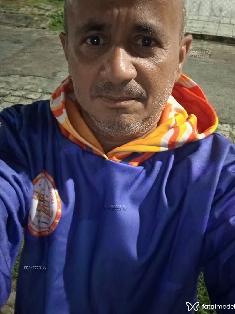 Acompanhante Cabeção - Feed