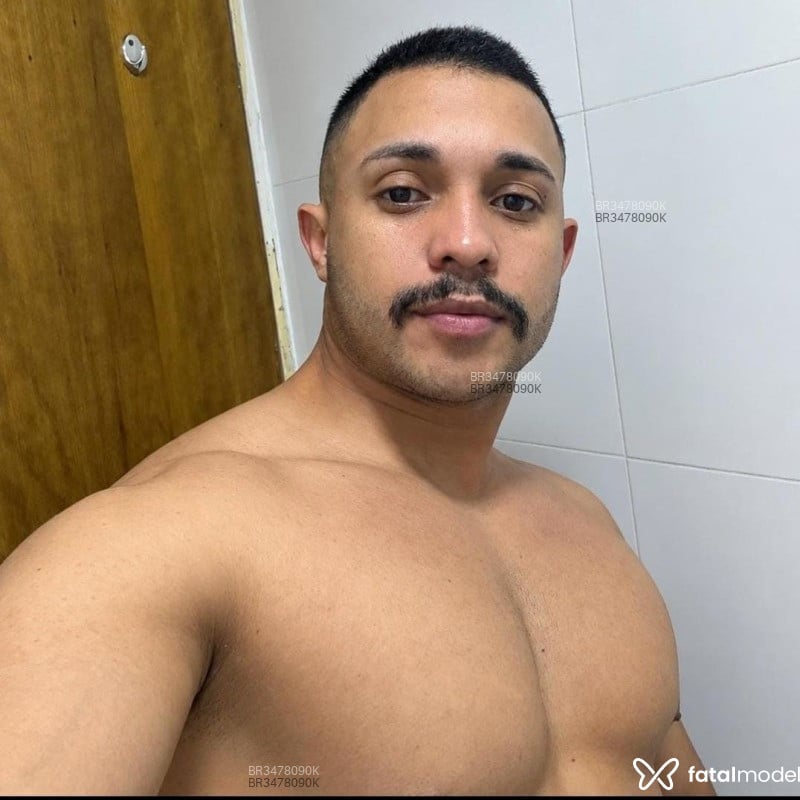 Acompanhante Matheus Lyan - Feed