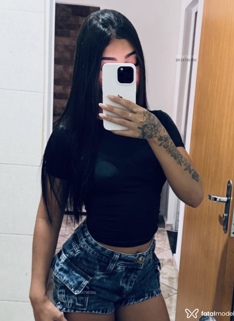 Acompanhante Laura - Feed