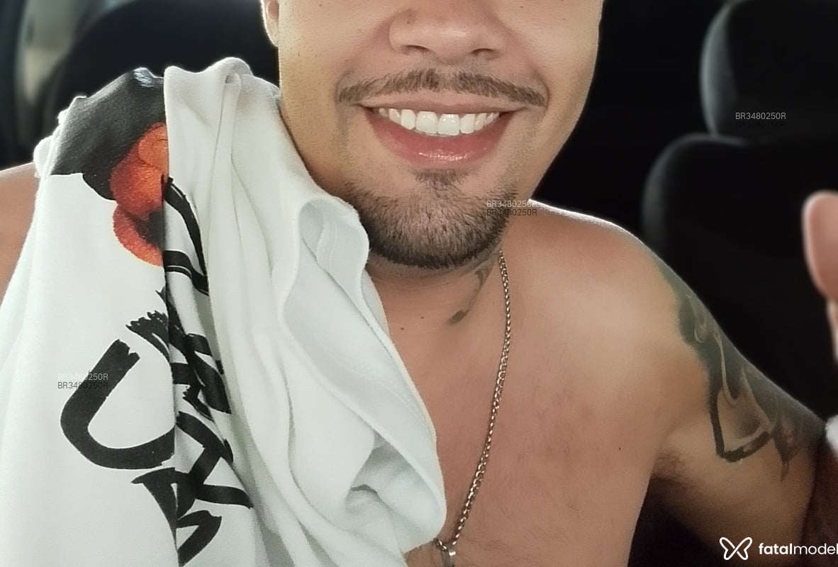 Acompanhante Ricardo - Feed